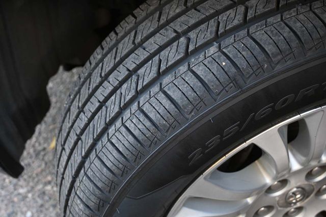 2015 Toyota Sienna XLE Mobility Handicap Van - 22932512 - 10