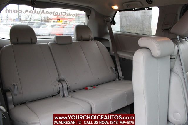 2015 Toyota Sienna XLE Premium 8 Passenger 4dr Mini Van - 22261984 - 19