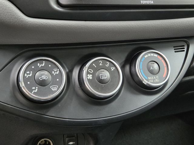 2015 Toyota Yaris 3dr Liftback Automatic L - 22928938 - 16