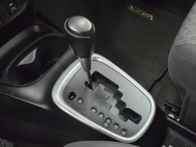 2015 Toyota Yaris 3dr Liftback Automatic L - 22928938 - 17