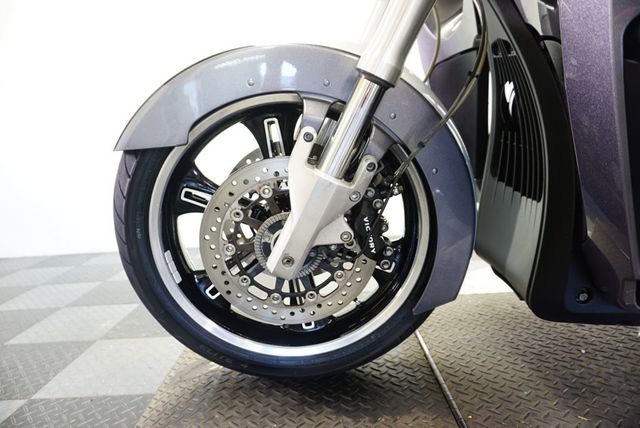 2015 VICTORY CROSS COUNTRY TOUR TWO-TONE NICE TOURING BIKE!!! - 22887366 - 17