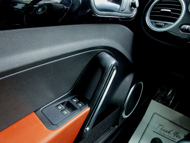 2015 Volkswagen Beetle Convertible 2dr Automatic 1.8T Classic - 22940176 - 23