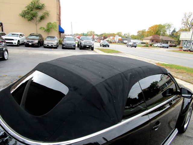 2015 Volkswagen Beetle Convertible 2dr Automatic 1.8T Classic - 22940176 - 26