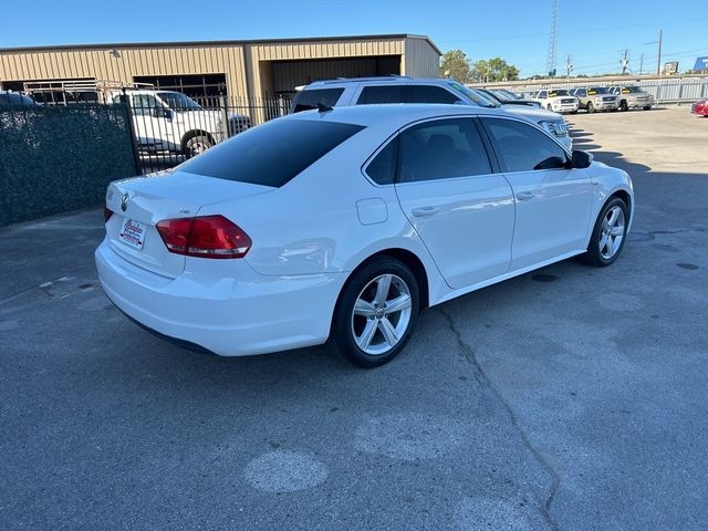 2015 Volkswagen Passat 4dr Sedan 1.8T Automatic Limited Edition - 22931824 - 3