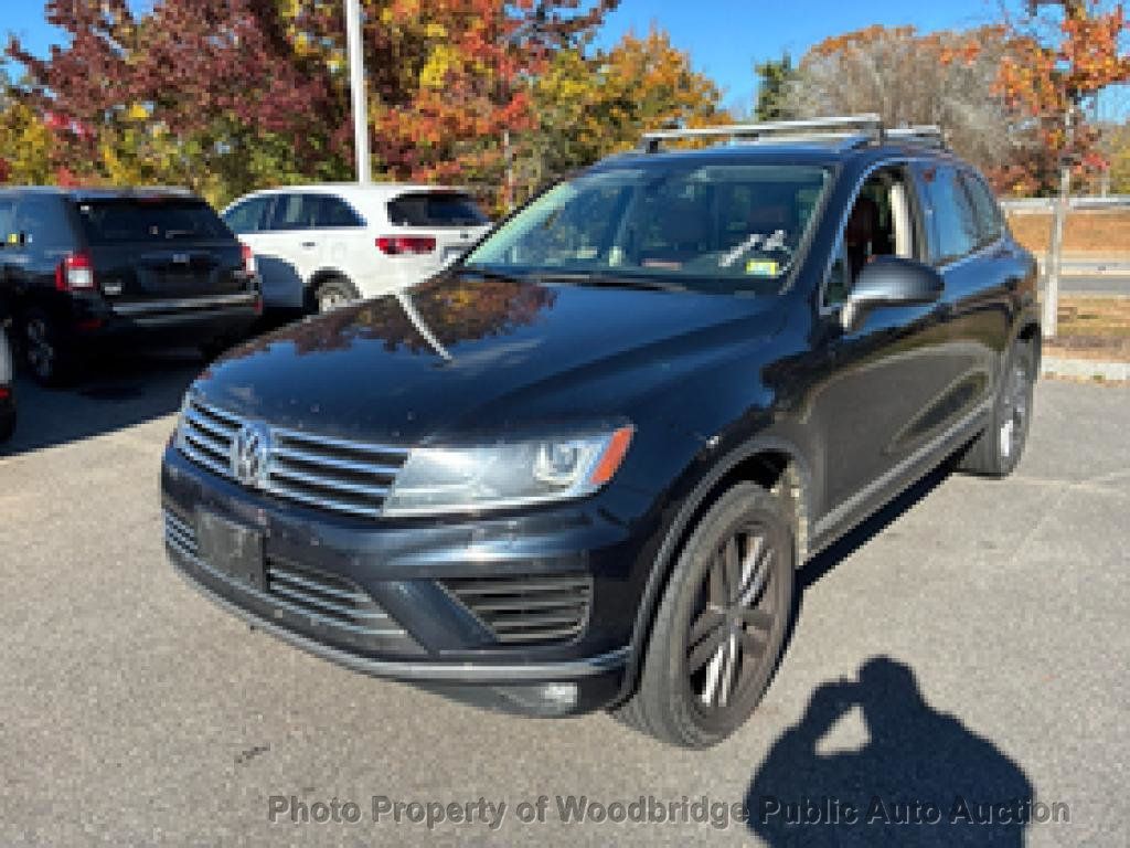 2015 Volkswagen Touareg V6 FSI - 22939843 | Video 1