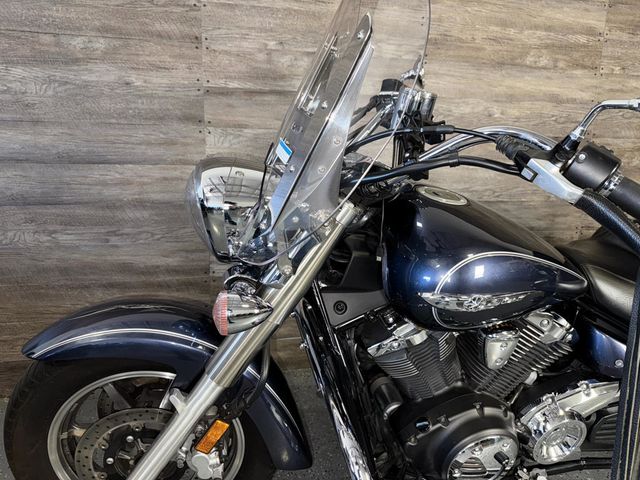2015 Yamaha V Star 1300 Tourer SUPER CLEAN! - 22937092 - 10