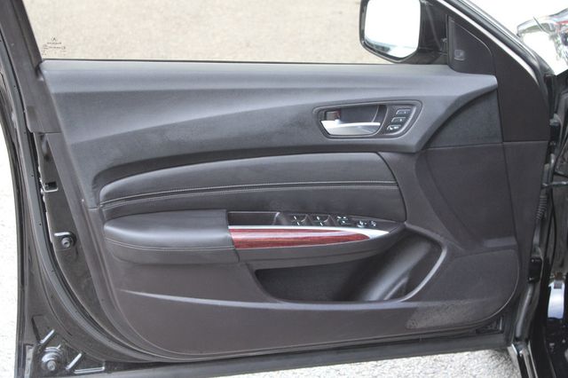 2016 Acura TLX 4dr Sedan FWD V6 Tech - 22936189 - 16