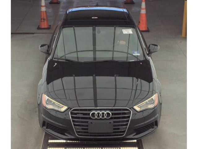 2016 Audi A3 4dr Sedan quattro 2.0T Premium Plus - 22939799 - 1