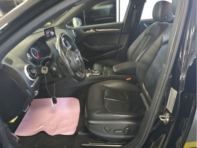 2016 Audi A3 4dr Sedan quattro 2.0T Premium Plus - 22939799 - 6