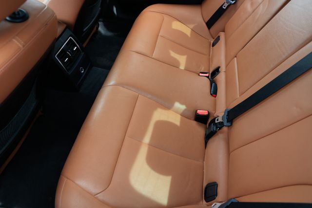 2016 BMW 3 Series 340i - 22909289 - 9