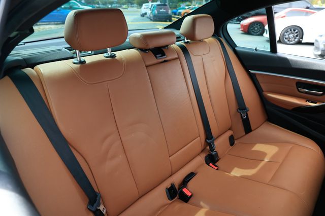 2016 BMW 3 Series 340i - 22909289 - 13