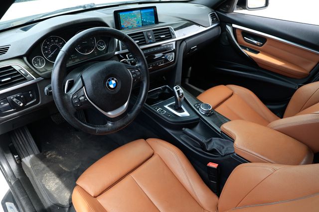 2016 BMW 3 Series 340i - 22909289 - 3