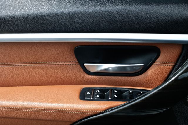 2016 BMW 3 Series 340i - 22909289 - 48