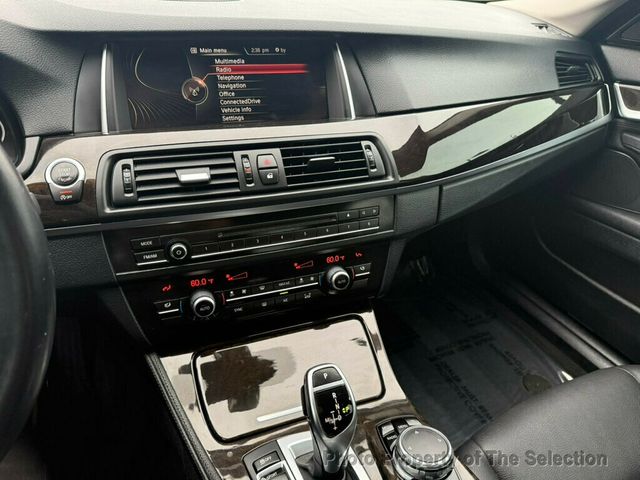 2016 BMW 5 Series 528i XDRIVE W/PREMIUM & DRIVER ASSISTANCE PACKAGE - 22930043 - 24