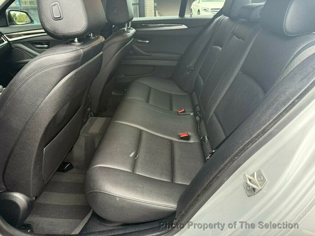 2016 BMW 5 Series 528i XDRIVE W/PREMIUM & DRIVER ASSISTANCE PACKAGE - 22930043 - 38