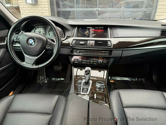 2016 BMW 5 Series 528i XDRIVE W/PREMIUM & DRIVER ASSISTANCE PACKAGE - 22930043 - 43
