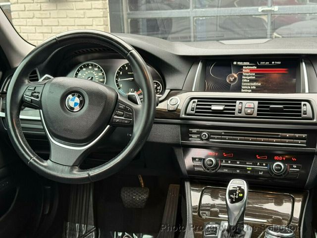 2016 BMW 5 Series 528i XDRIVE W/PREMIUM & DRIVER ASSISTANCE PACKAGE - 22930043 - 44