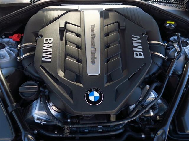 2016 BMW 6 Series 650i Gran Coupe - 16998709 - 11