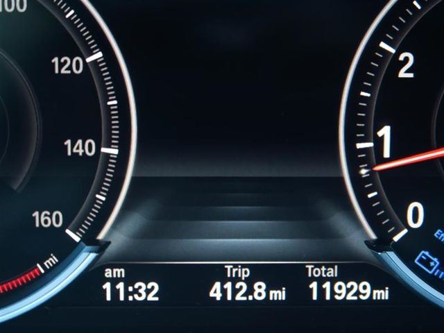 2016 BMW 6 Series 650i Gran Coupe - 16998709 - 29