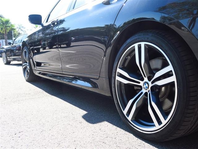 2016 BMW 7 Series 750i xDrive - 17046322 - 9