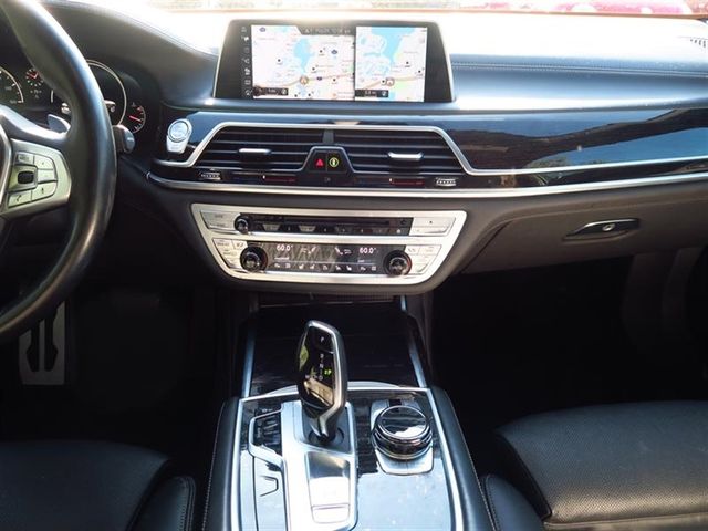 2016 BMW 7 Series 750i xDrive - 17046322 - 14