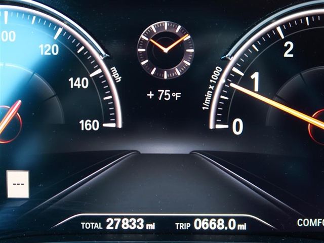 2016 BMW 7 Series 750i xDrive - 17046322 - 29