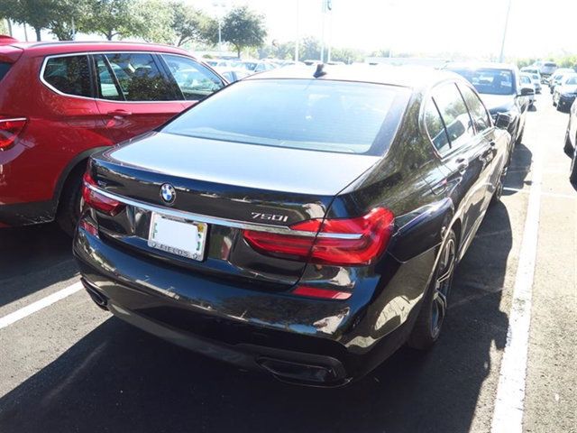 2016 BMW 7 Series 750i xDrive - 17046322 - 3