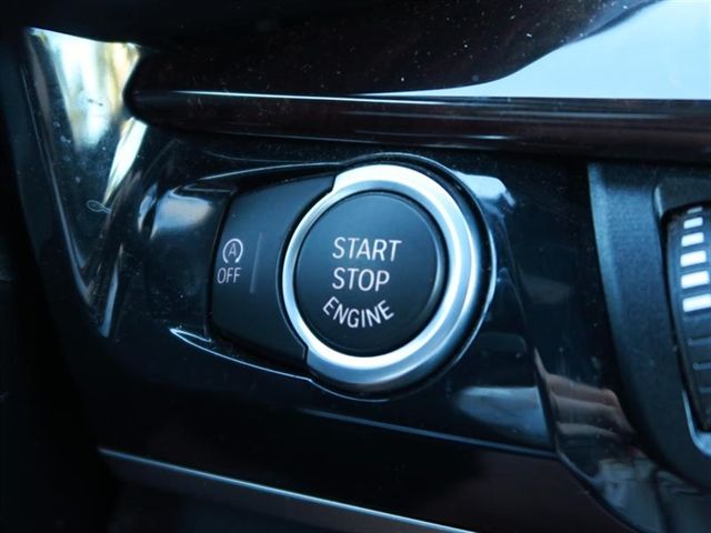 2016 BMW X5 xDrive35i - 16903745 - 26