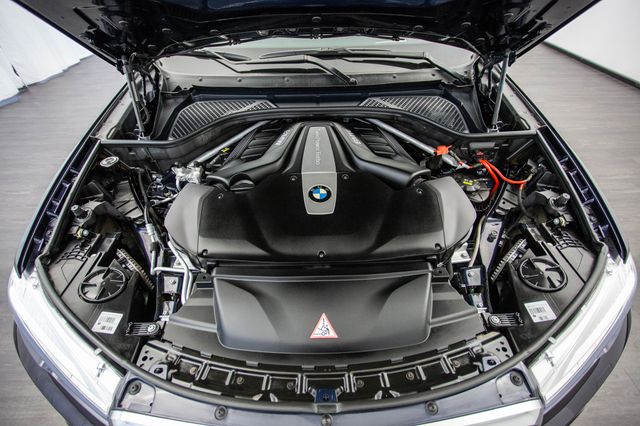 2016 BMW X5 xDrive50i - 22910622 - 12