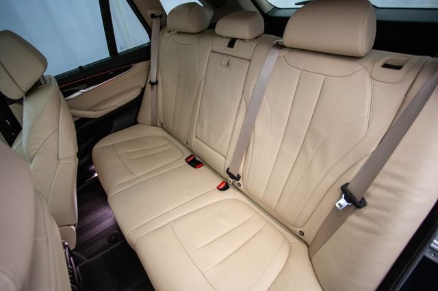 2016 BMW X5 xDrive50i - 22910622 - 24