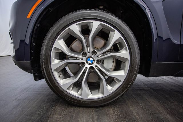 2016 BMW X5 xDrive50i - 22910622 - 43