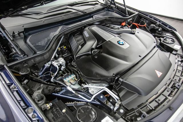 2016 BMW X5 xDrive50i - 22910622 - 45
