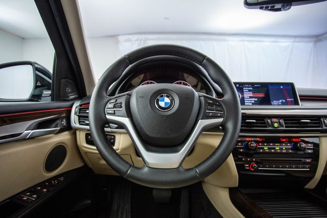 2016 BMW X5 xDrive50i - 22910622 - 47