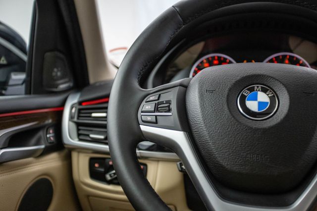 2016 BMW X5 xDrive50i - 22910622 - 48
