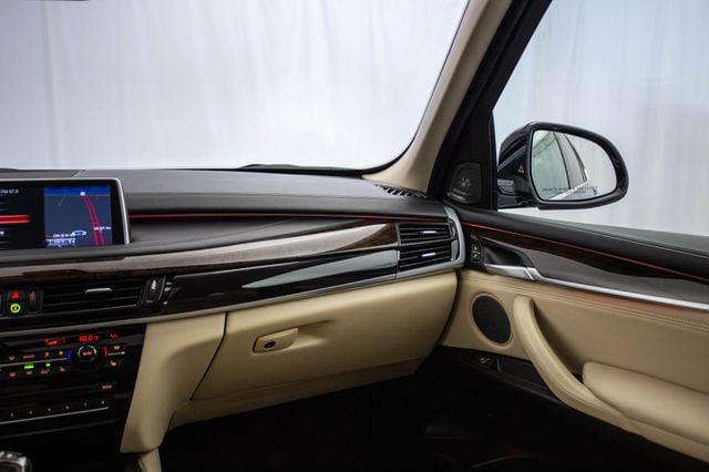 2016 BMW X5 xDrive50i - 22910622 - 4