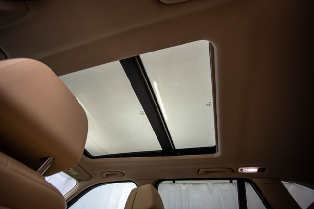 2016 BMW X5 xDrive50i - 22910622 - 54