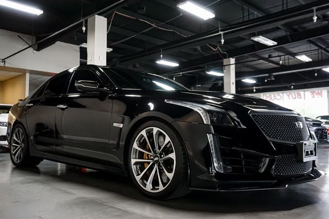 2016 Cadillac CTS-V Sedan *CTS-V* *Carbon Fiber Pack* *6.2L V8 SC* *All Stock* - 22935886 - 1