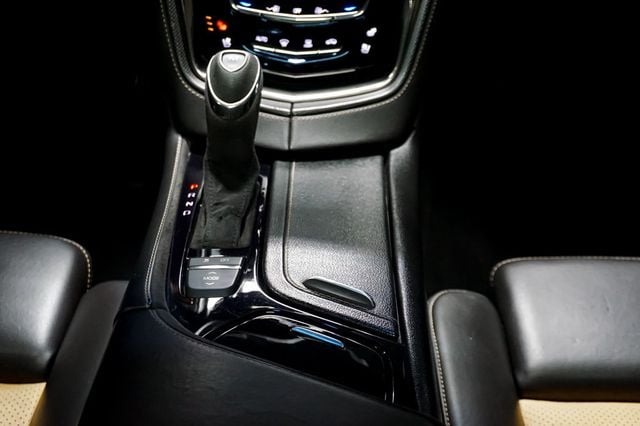 2016 Cadillac CTS-V Sedan *CTS-V* *Carbon Fiber Pack* *6.2L V8 SC* *All Stock* - 22935886 - 27