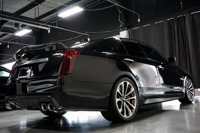 2016 Cadillac CTS-V Sedan *CTS-V* *Carbon Fiber Pack* *6.2L V8 SC* *All Stock* - 22935886 - 5