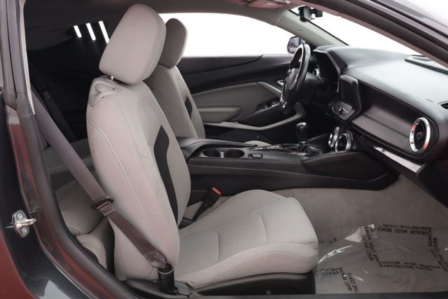 2016 Chevrolet Camaro  - 21009705 - 13
