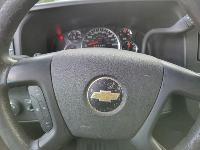 2016 Chevrolet Express 2500 Cargo Van 3D - 22934479 - 26