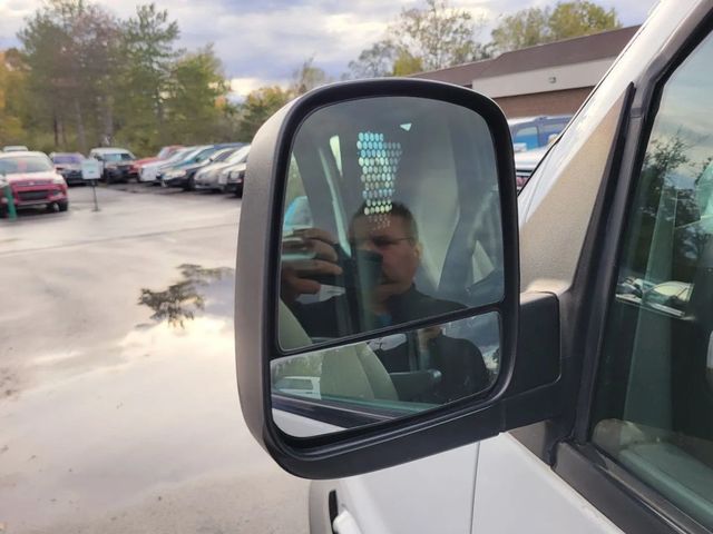 2016 Chevrolet Express 2500 Cargo Van 3D - 22934479 - 27