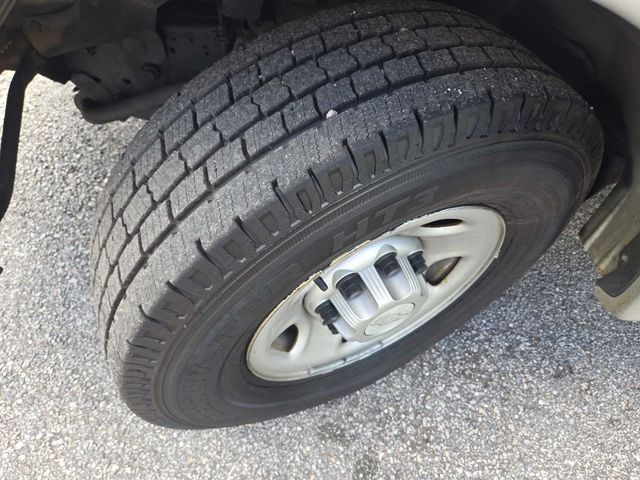 2016 Chevrolet Express Passenger RWD 2500 135" LS - 22899684 - 19