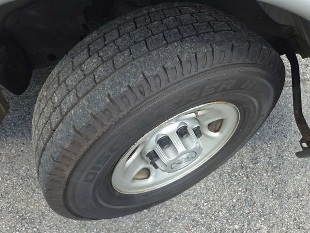 2016 Chevrolet Express Passenger RWD 2500 135" LS - 22899684 - 22