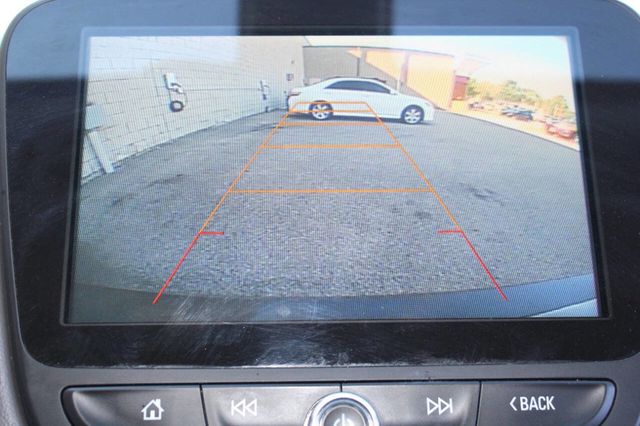 2016 Chevrolet Malibu 4dr Sedan Premier w/2LZ - 22922657 - 21