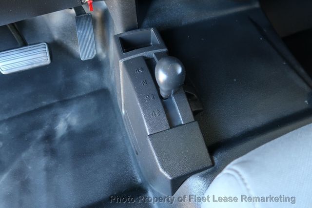 2016 Chevrolet Silverado 2500HD Silverado 2500 4WD Crew Cab KUV Diesel - 22939553 - 32