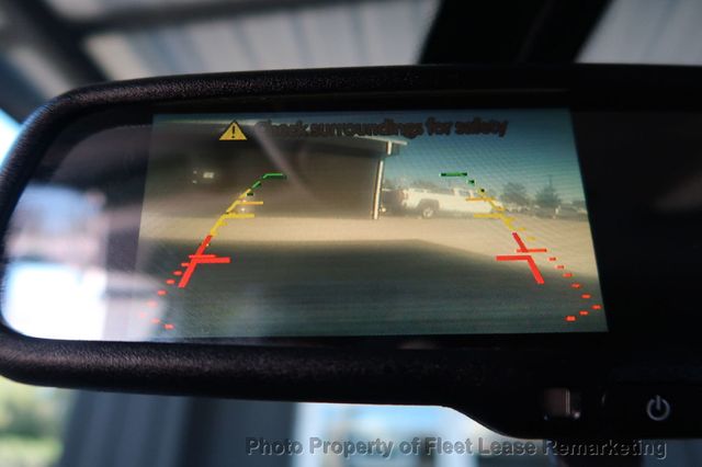 2016 Chevrolet Silverado 2500HD Silverado 2500 4WD Crew Cab KUV Diesel - 22939553 - 36