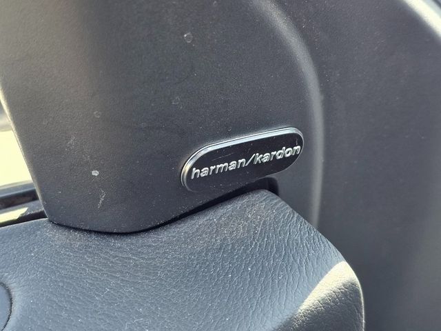 2016 Chrysler 300 4dr Sedan 300C Platinum RWD - 22912173 - 23