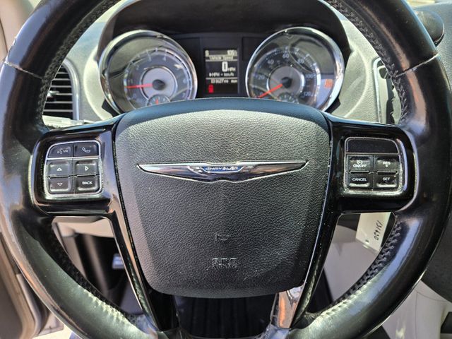 2016 Chrysler Town & Country 4dr Wagon Limited - 22904863 - 16