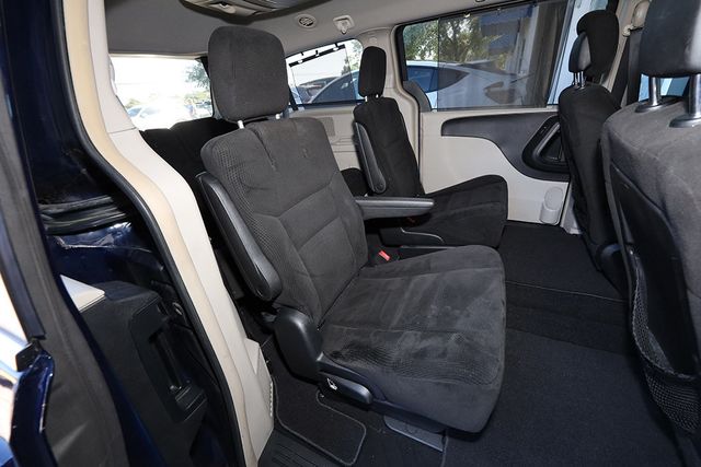 2016 CHRYSLER Town & Country 4dr Wagon Touring - 22939088 - 13